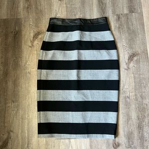 Banana Republic | gray and black striped pencil skirt